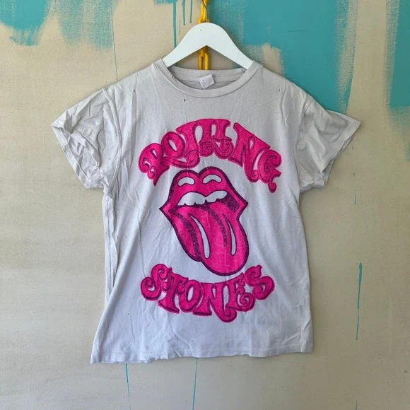 MadeWorn Rolling Stones T-Shirt Pink Tongue Logo thrash Sz S Distressed Rock Tee - Picture 1 of 7